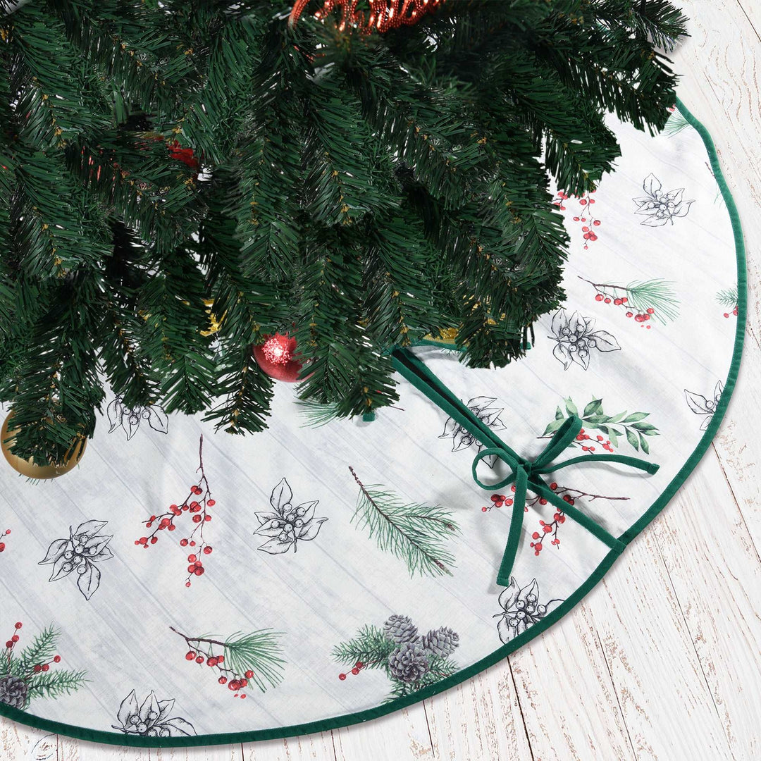 Farmhouse Holiday Tree Skirt - Green - PoshBlu